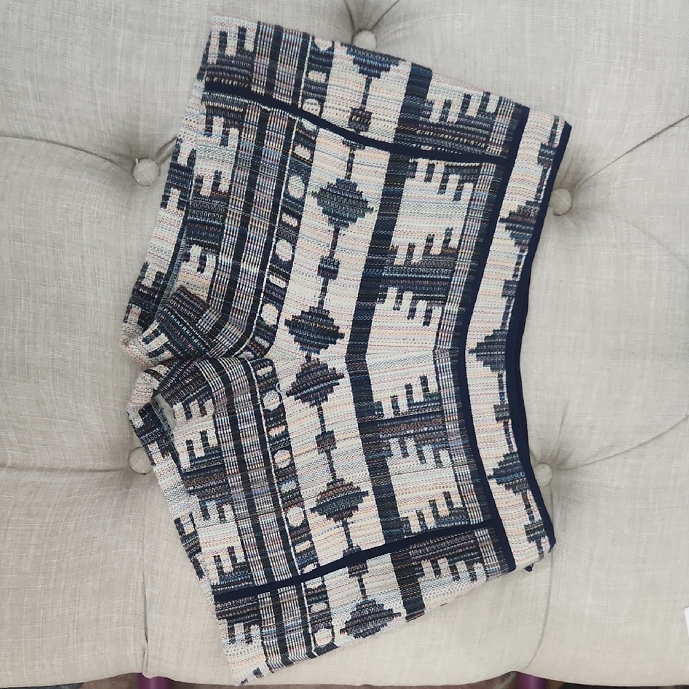 BCBGMaxAzria Navy and Cream Patterned Shorts
